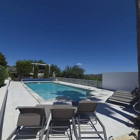 A Vida Feliz Private Pool *