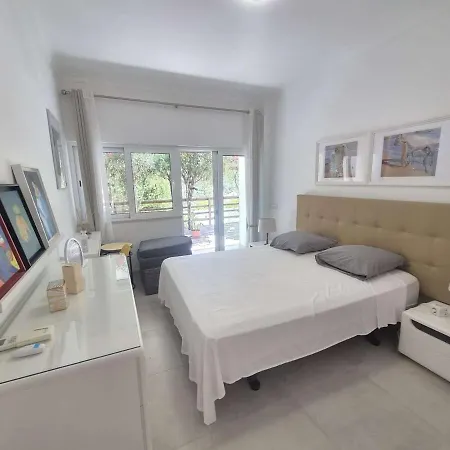 A Vida Feliz Private Pool Villa *