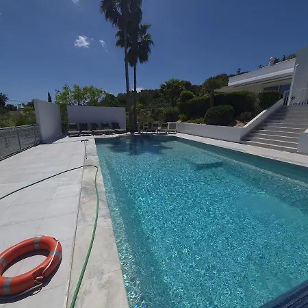 A Vida Feliz Private Pool * Λουλέ